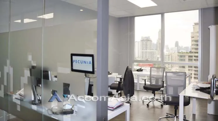 unit Office space For Rent in Sukhumvit, Bangkok  near BTS Asok (AA14018)